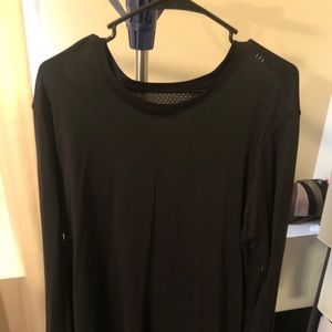 LuluLemon Men’s Long-sleeve